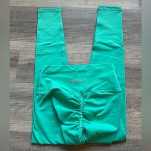 Echt scrunch bum leggings small
